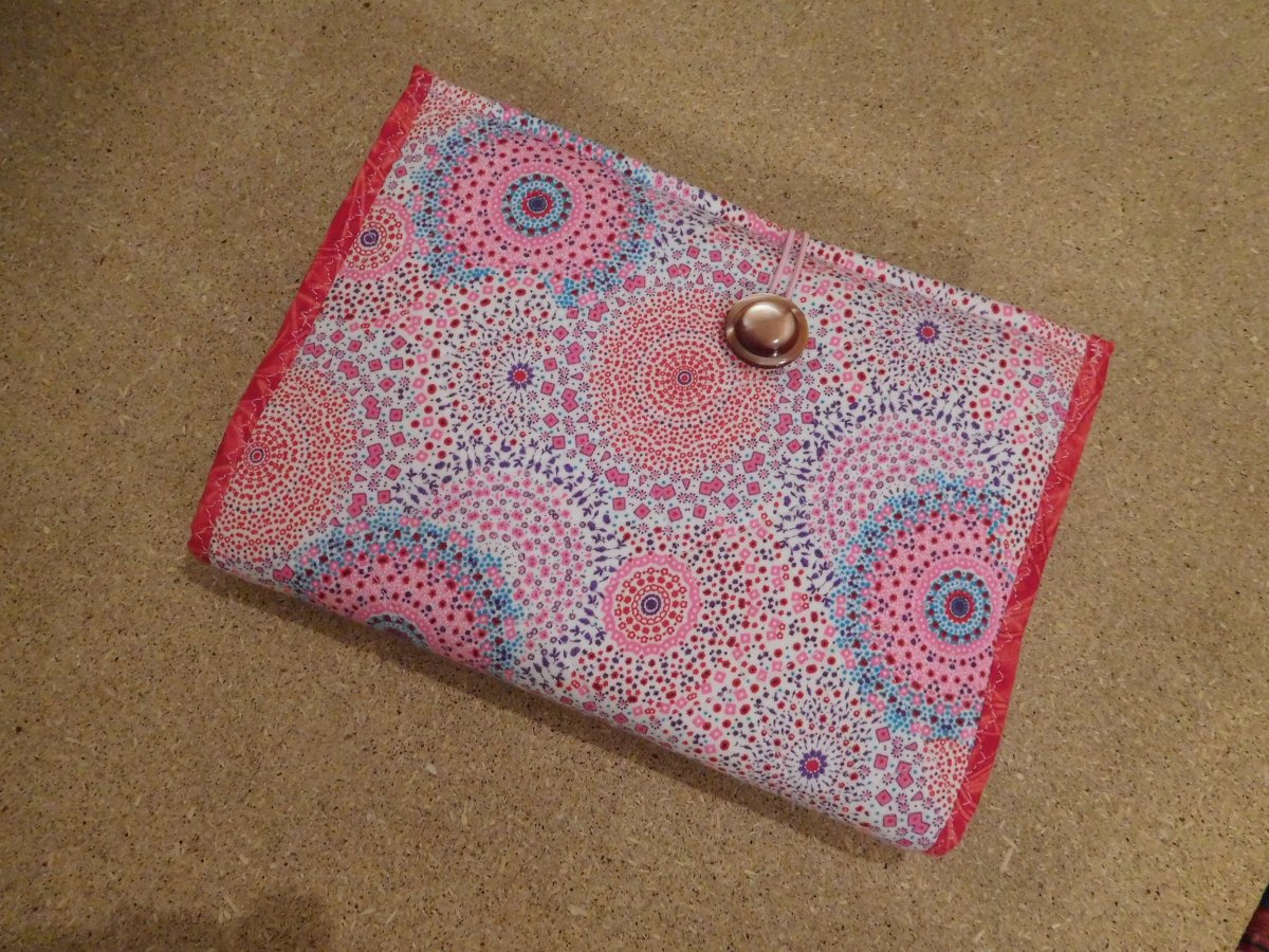 Mandala na stůl i do postele