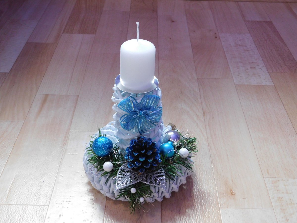 Svícen modro stříbrný