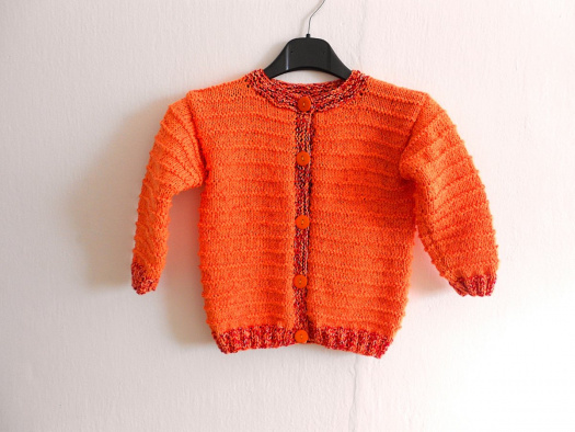 Ručně pletený svetřík s merinem. vel. 92-98