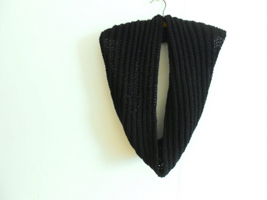 Kulatá šála - nákrčník s merinem