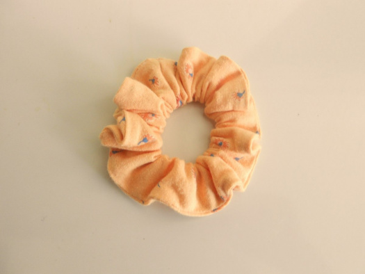 Gumička scrunchie do vlasů menší