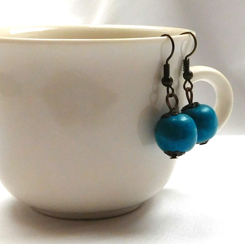 Tyrkysové náušničky - dřevěné