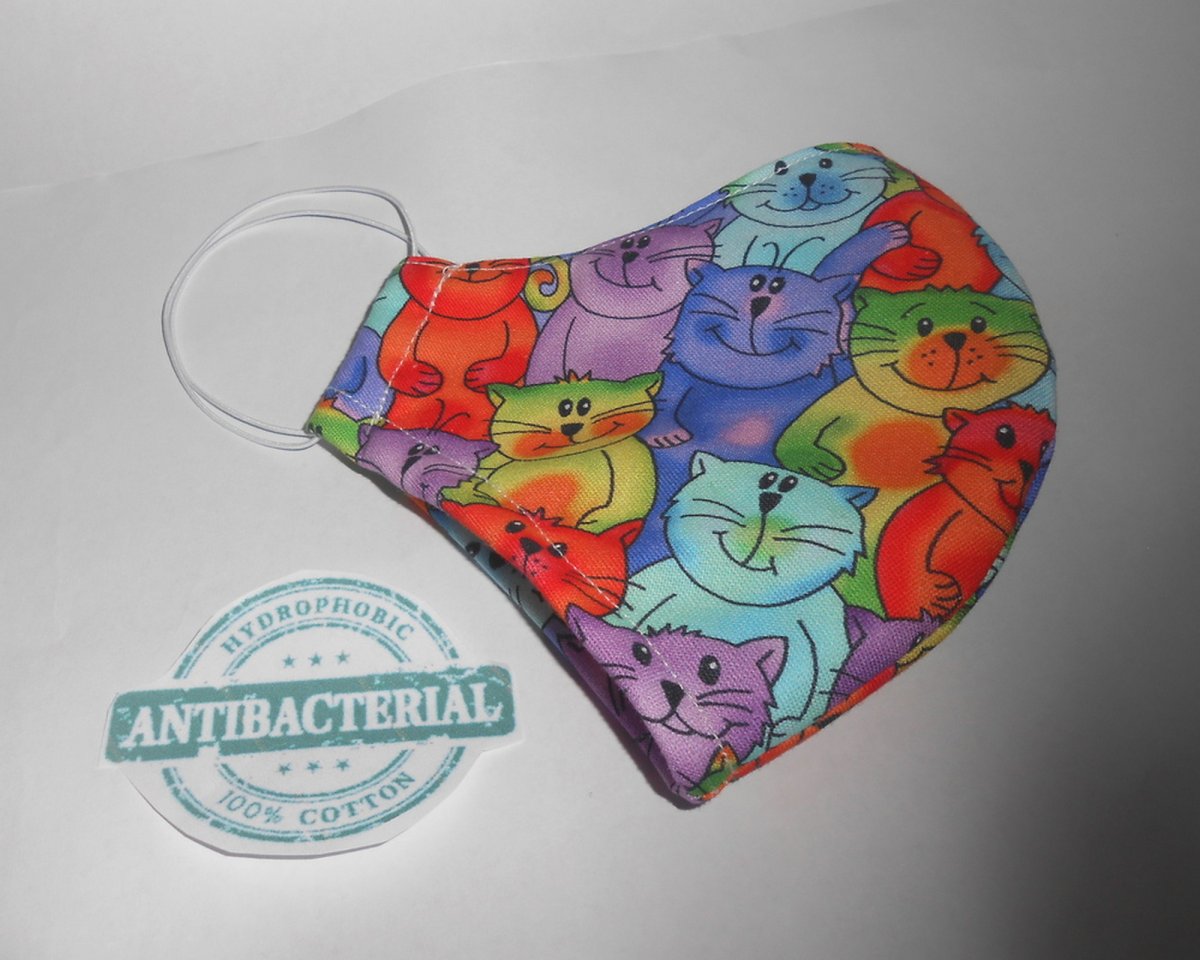 Dětská pestrobarevná rouška - kočičky 6-12 let