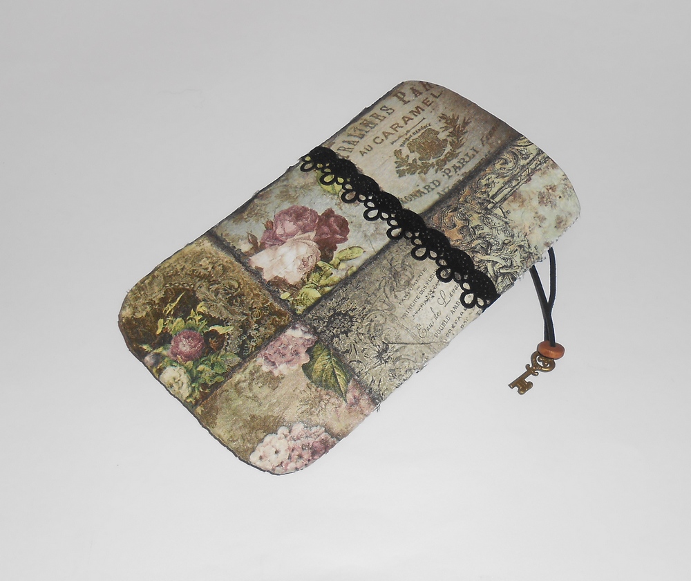 Pouzdro na mobil-vintage