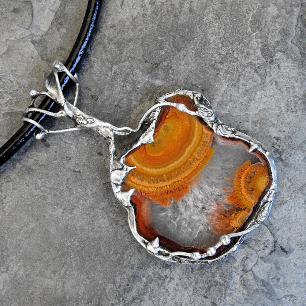 Sluníčkový achát