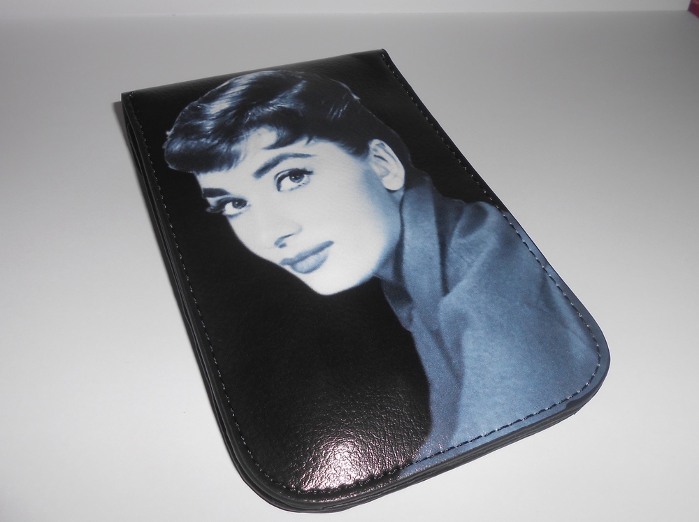 Pouzdro na mobil - Audrey Hepburn