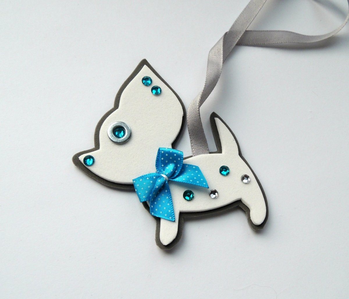 přívěsek na kabelku 