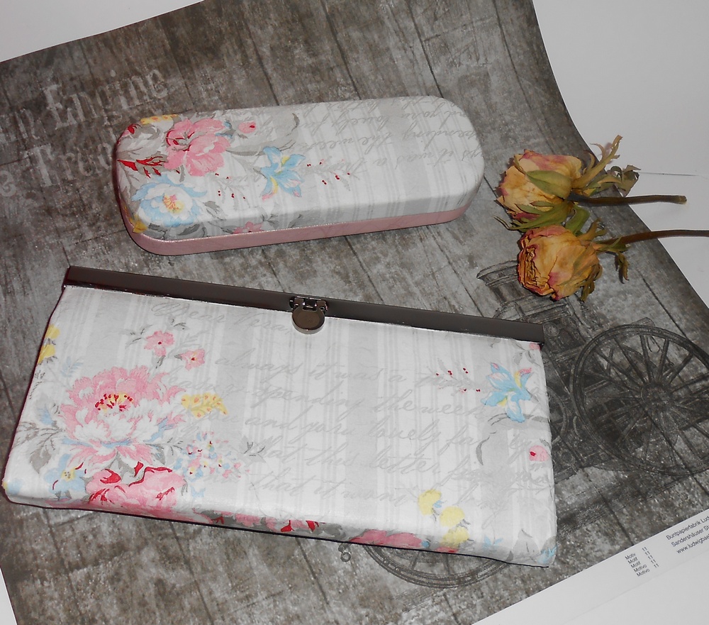 Květinová sada (peněženka + pouzdro na brýle)