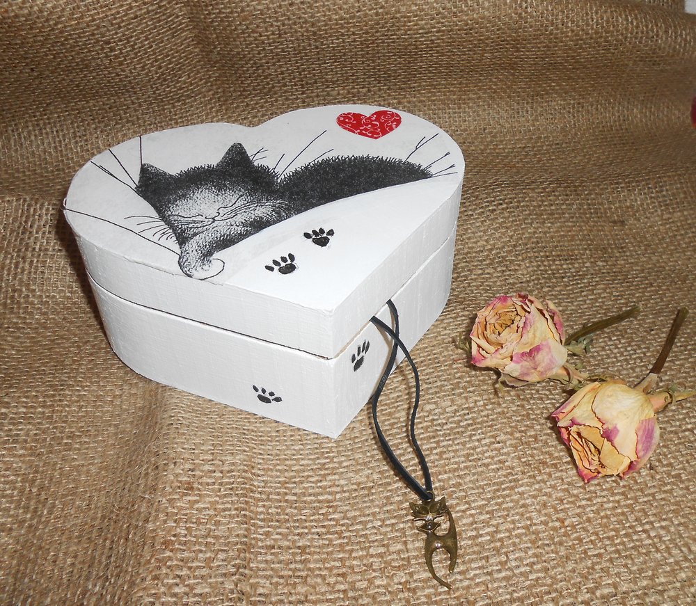 Dřevěná krabička - kotě