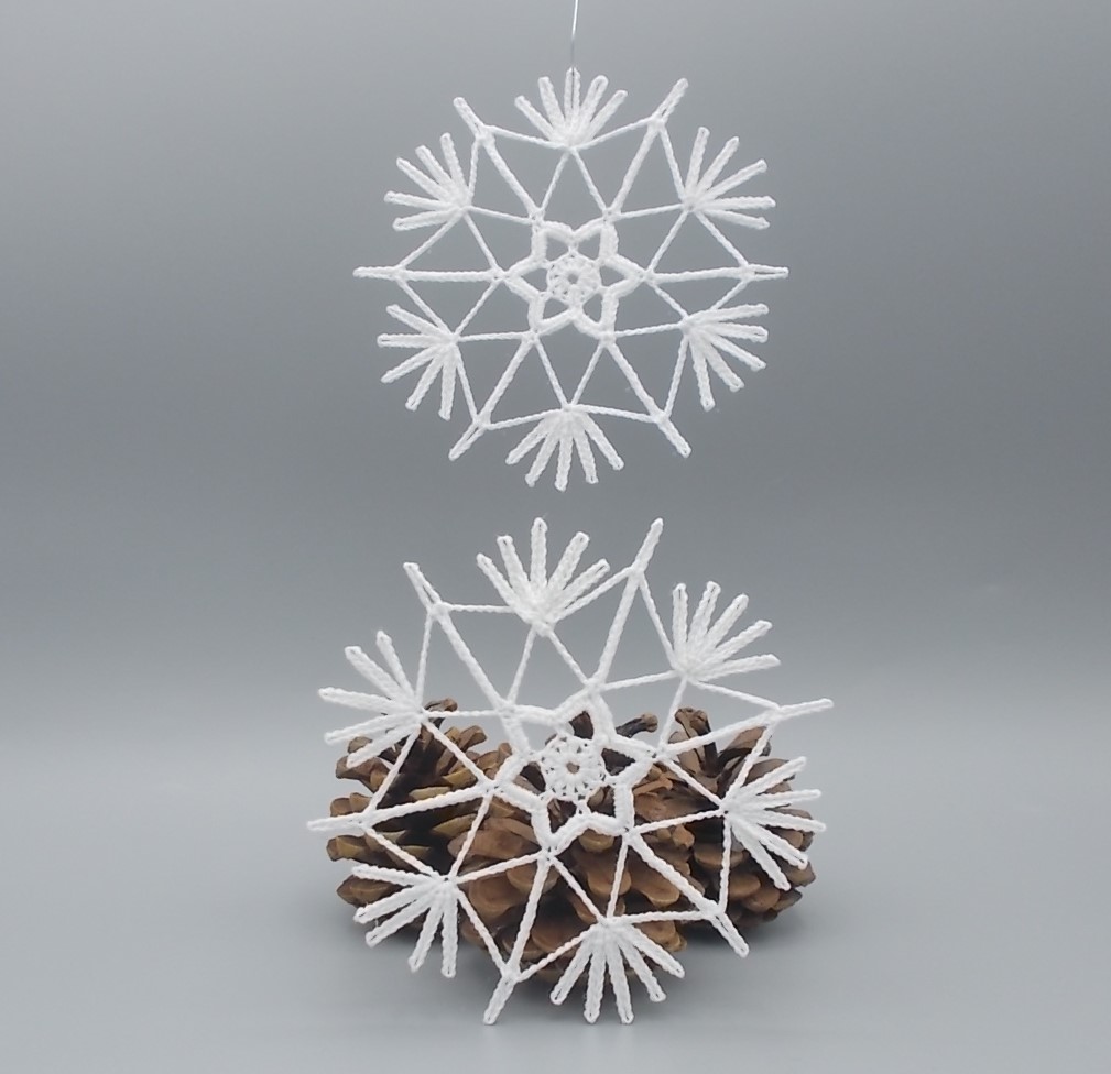 Háčkované vánoční ozdoby, vločka č. 37