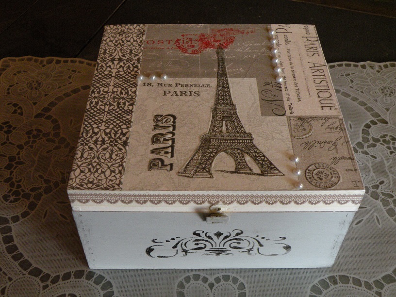 Krabička, šperkovnice - Paris šedá