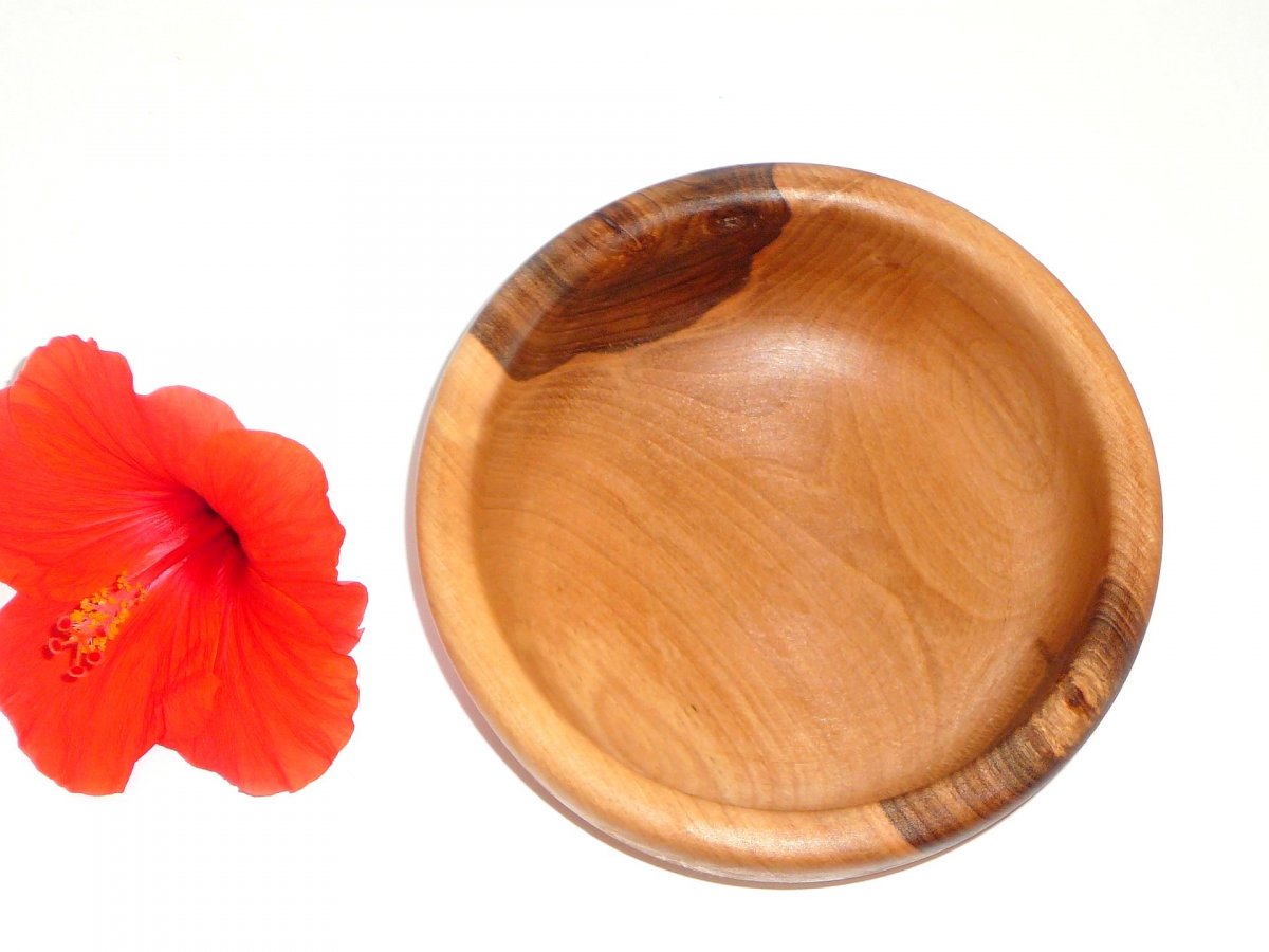 Dřevěná miska 394 střední - ořech -prům. 15 cm  