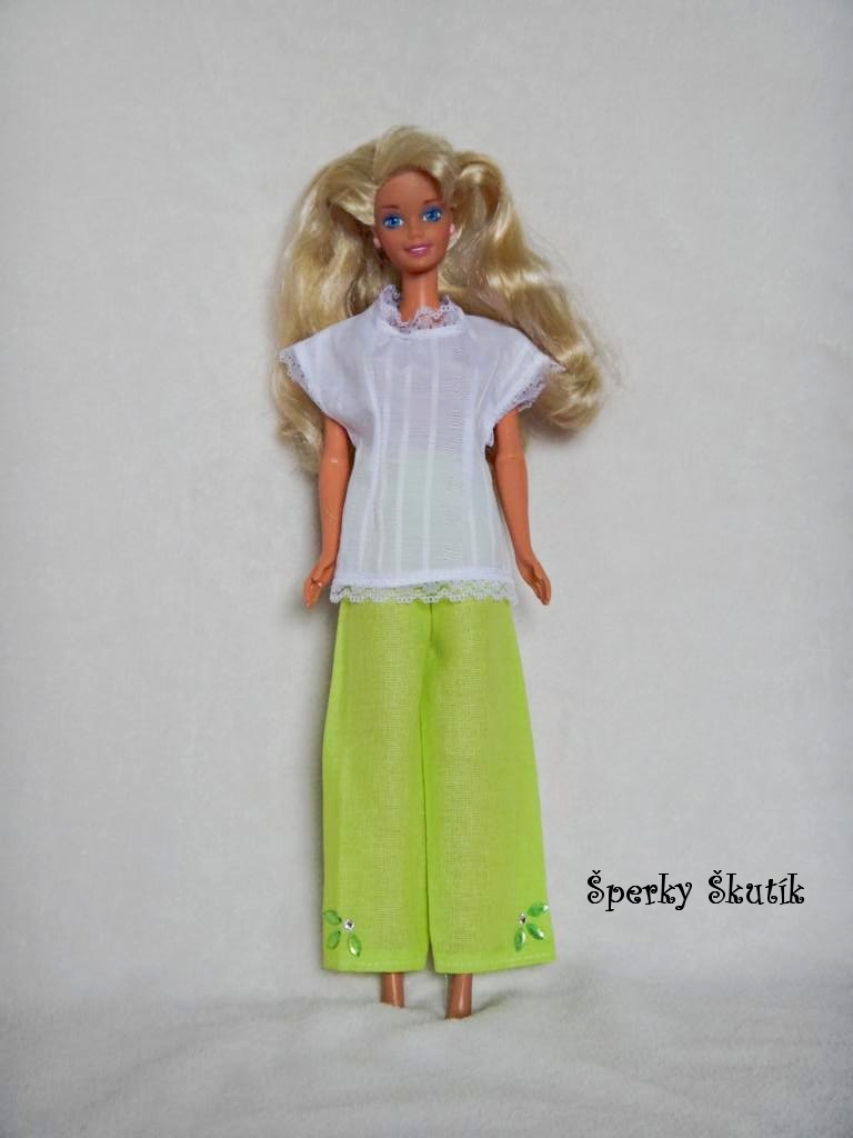 HA0003 - Bílá krajková halenka s kulatým výsřihem