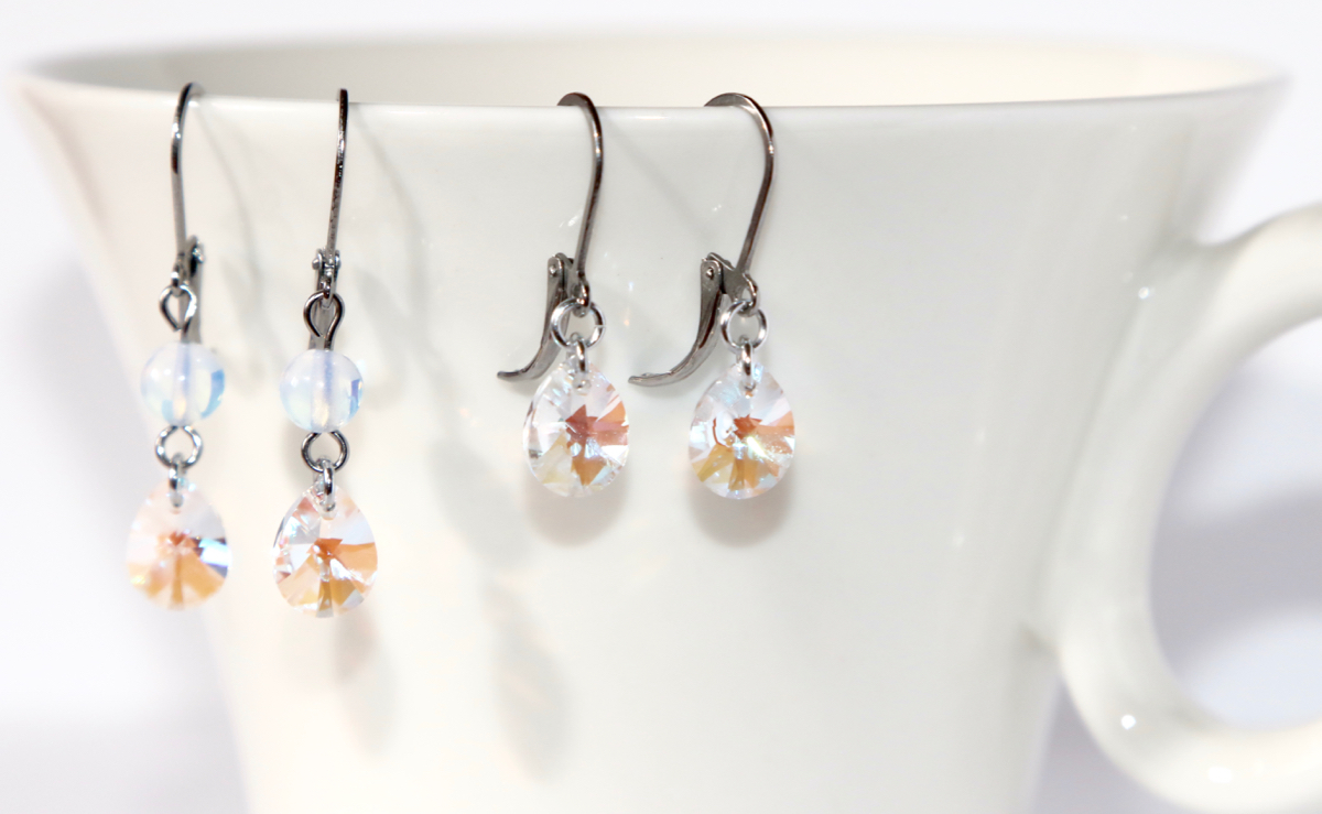 Kapky s měsíčním kamenem 