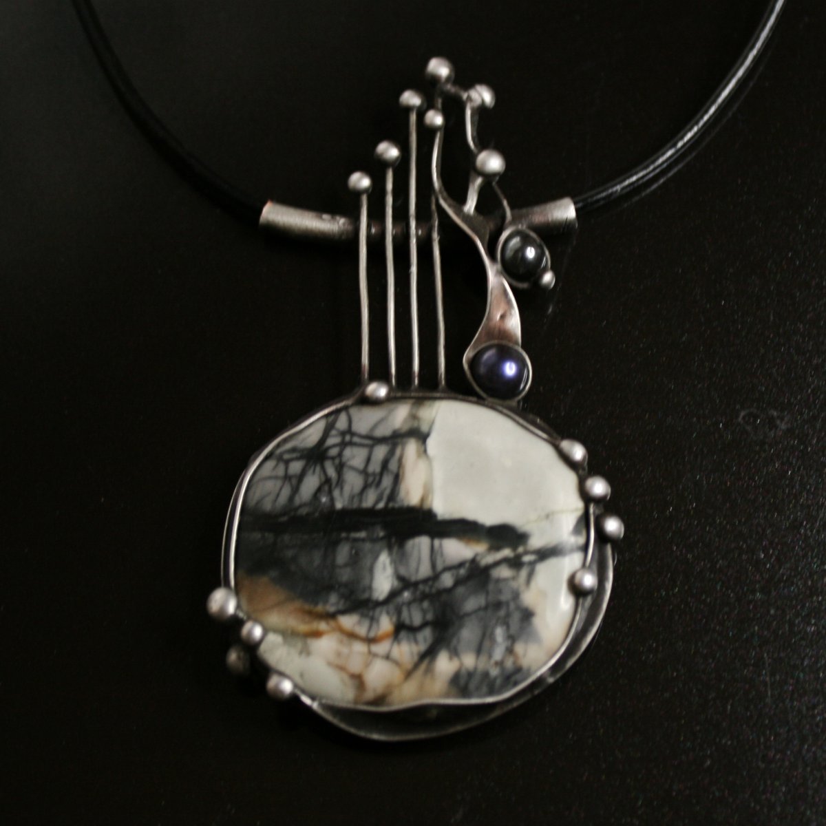 Tak maluje jaspis picasso...