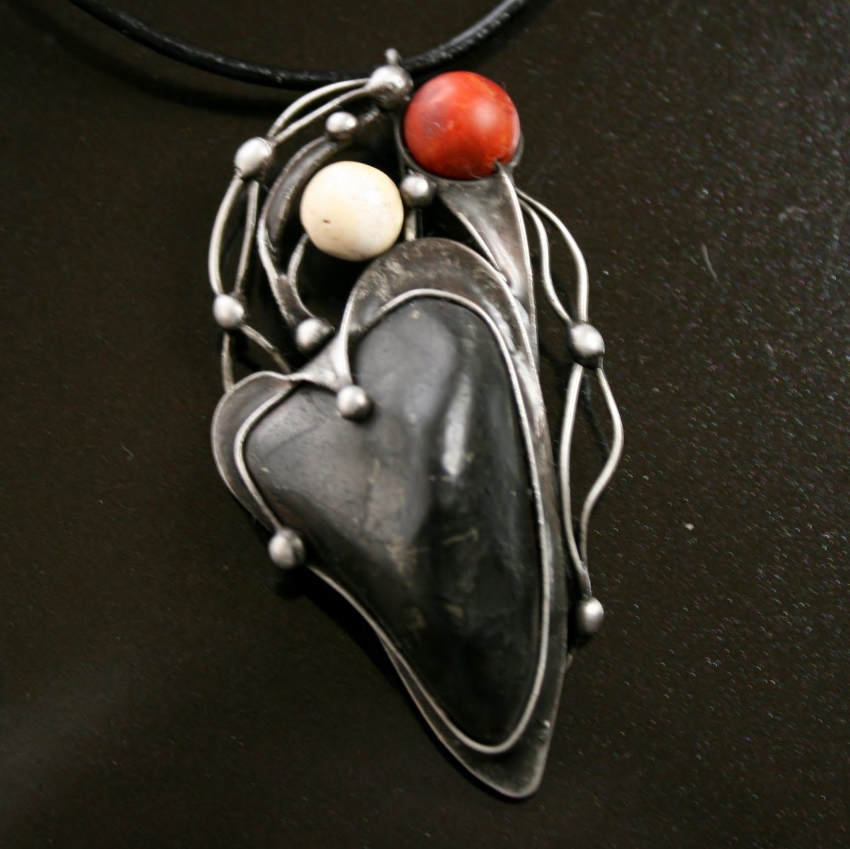 Elegantní - šungit  