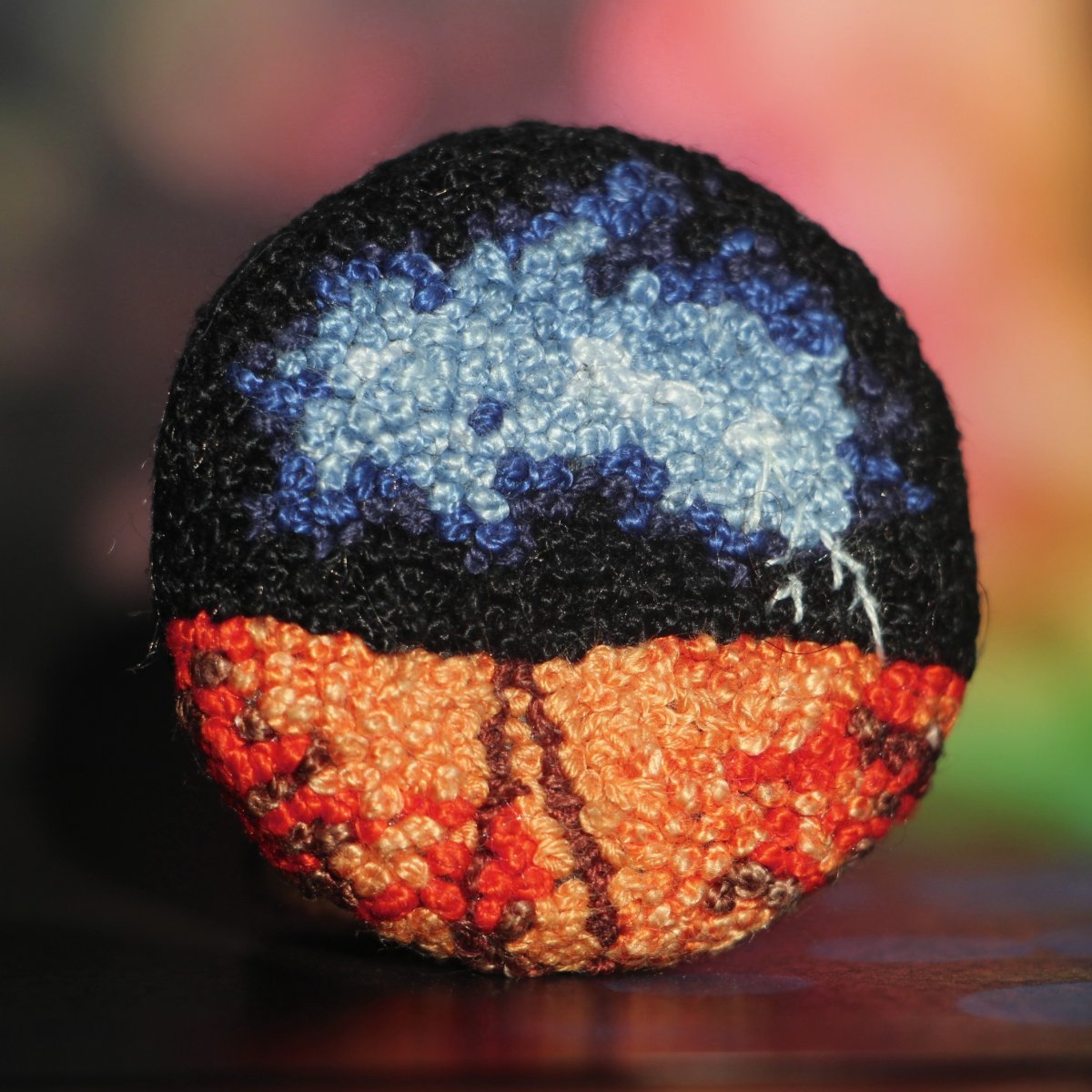 Brož či knoflík "Bouře"