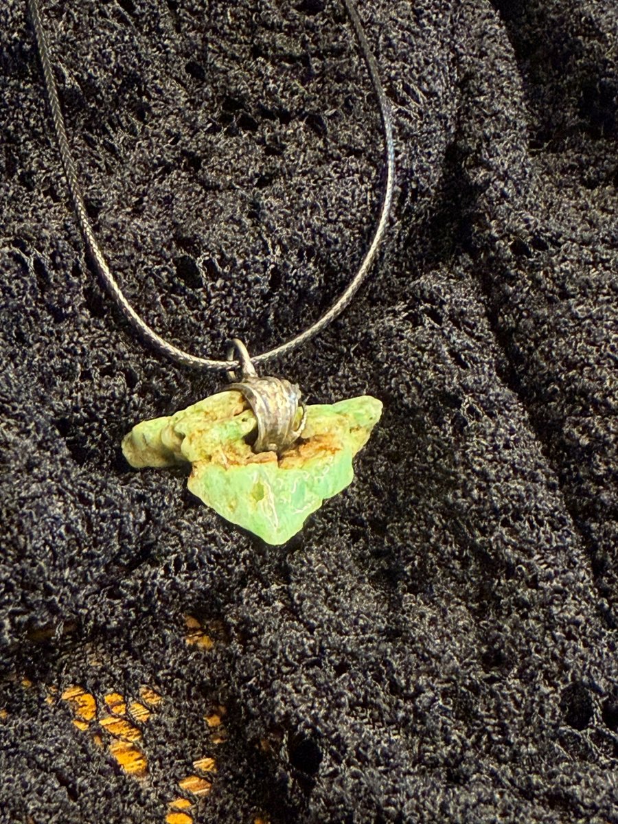 CHRYZOPRAS surový přívěšek