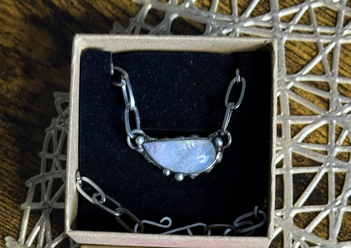 MĚSÍČNÍ KÁMEN choker