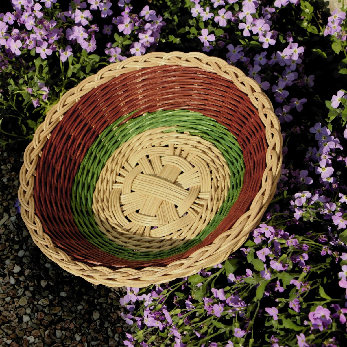 Hnědo-zeleno-béžová - ošatka