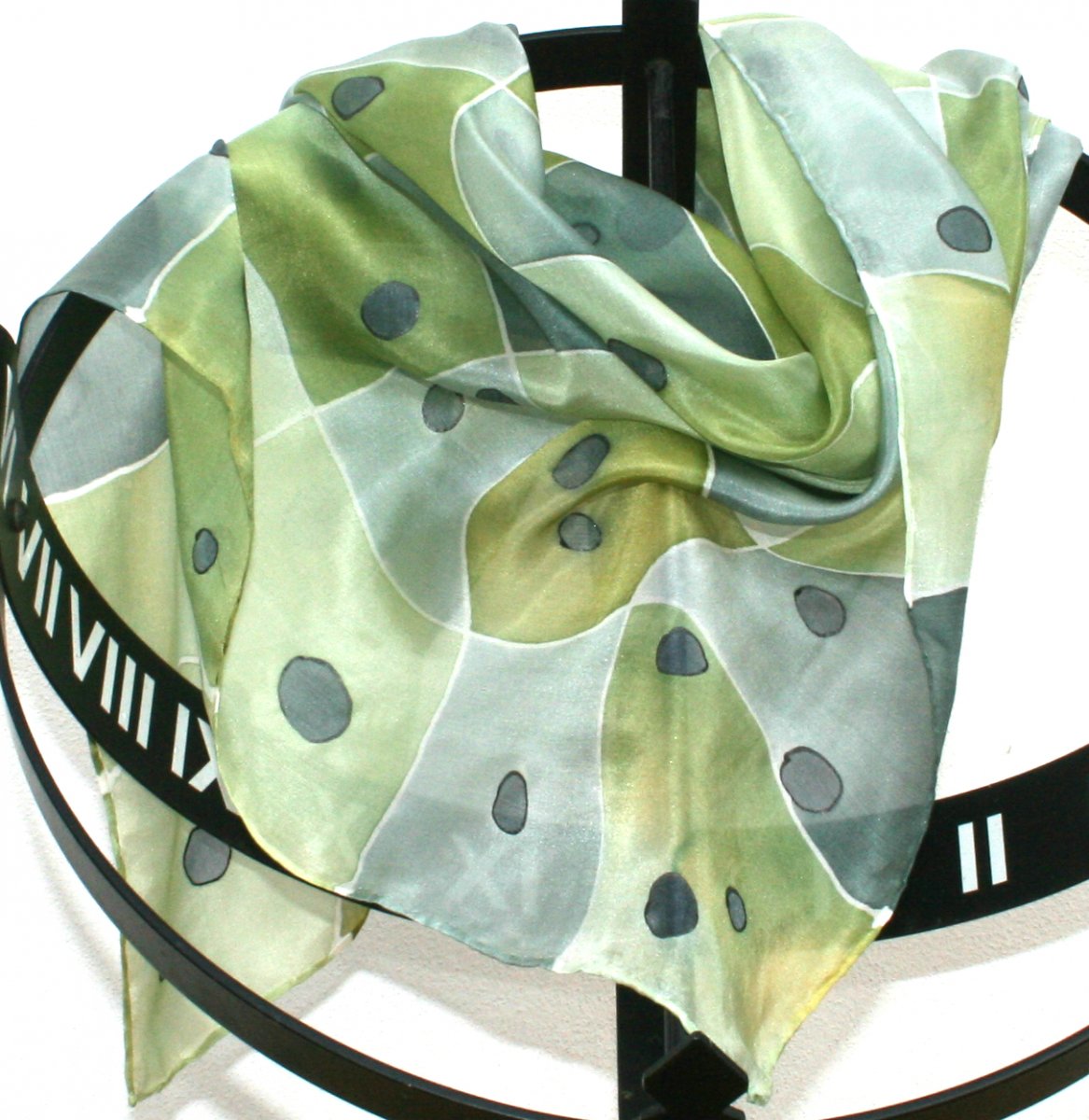 Hedvábný šátek: Puntíky černo-zelené