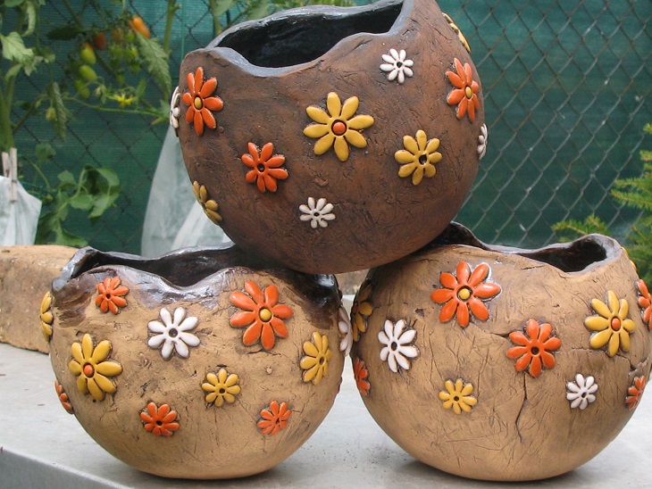 Koule světlá nebo tmavá - 16 cm