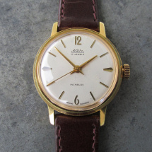 Dámské náramkové hodinky PRIM Incabloc z roku 1966