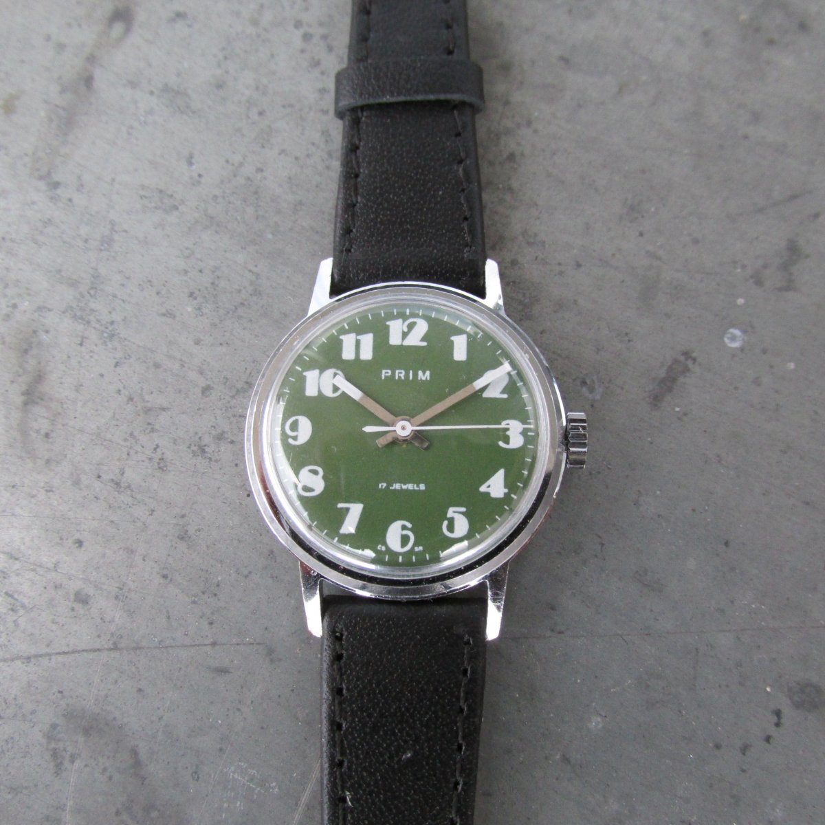 Dámské Hodinky Prim, z roku 1979 - zelený číselník