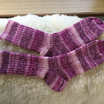 Ručně pletené ponožky-růžové.Velikost:40-41
