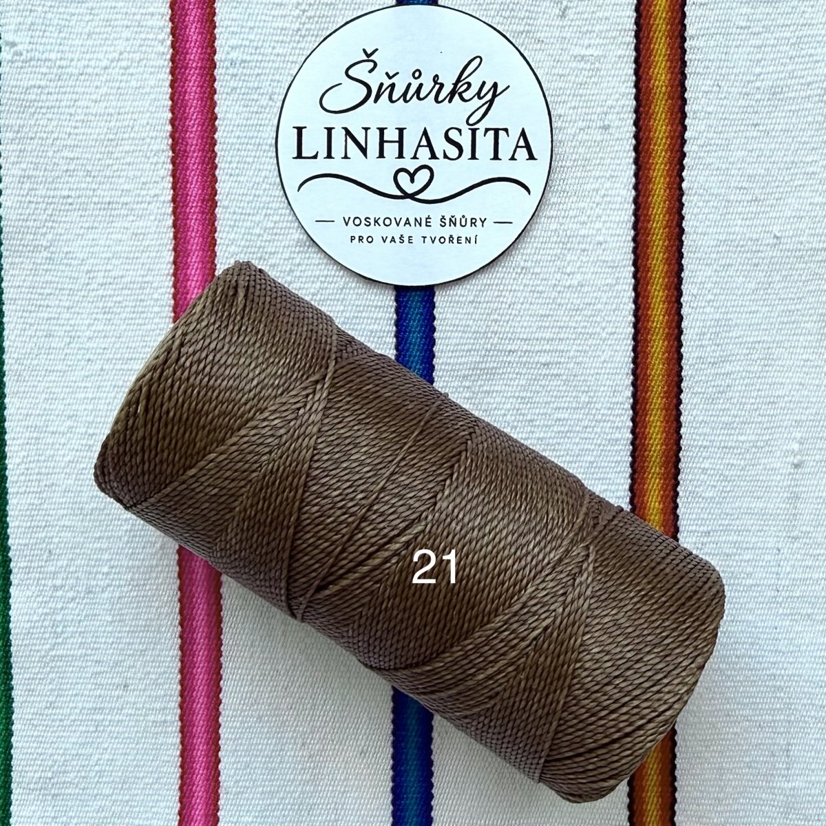 Linhasita 1 mm 21 celá cívka (studená hnědá)