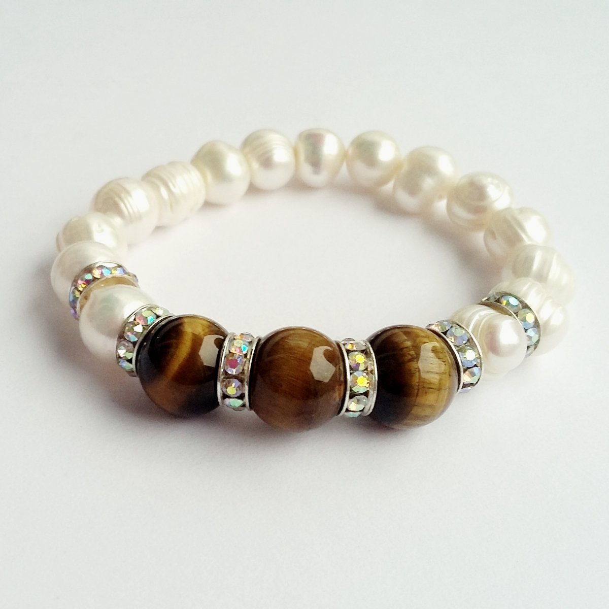 tygří oko/ říční perla