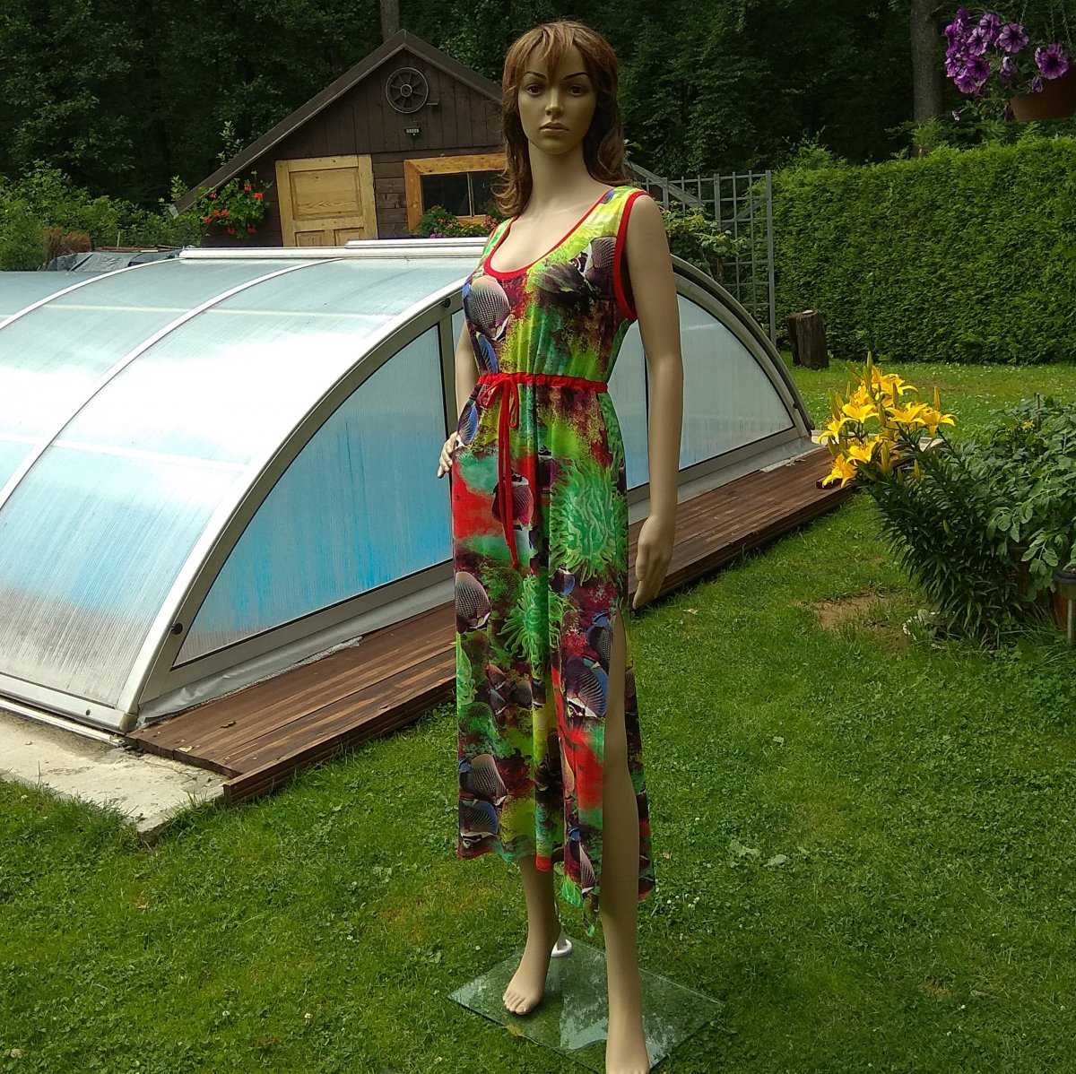 ŠATY MOŘSKÁ HLUBINA