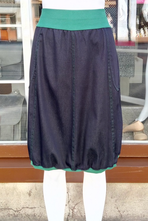 VÝPRODEJ - RIFLOVÁ SUKNĚ (L) POSLEDNÍ KUS!