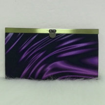 Rámečková peněženka fialová záře