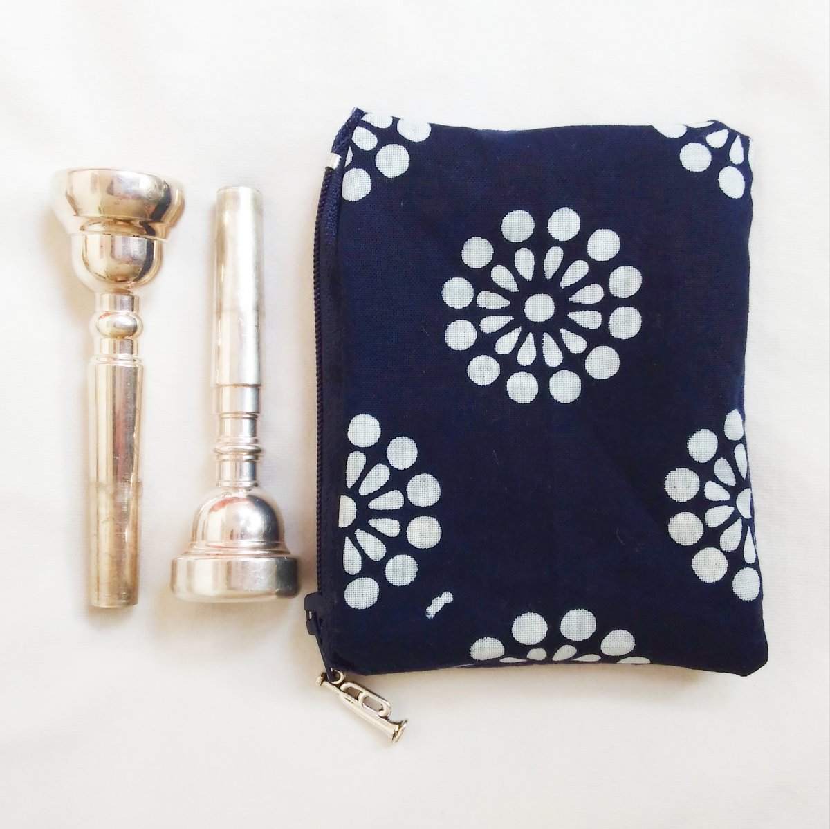 Hudební minitaštička ♥ plyšem vystlaná