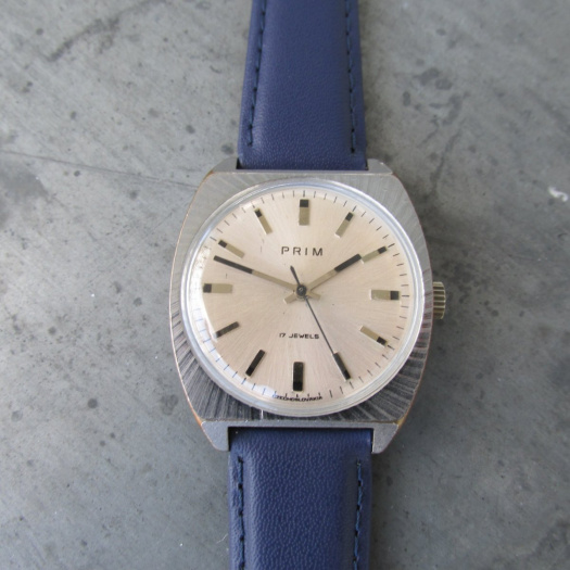 Náramkové hodinky PRIM z roku 1977, chromované