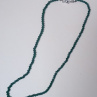Oslnivý náhrdelník fasetovaný smaragd