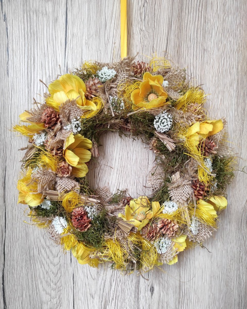Celoroční věnec ve žluté