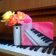 Růžové piano – taštička