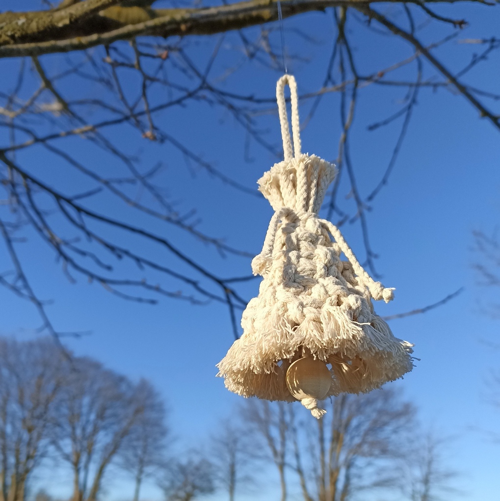 Macramé zvoneček