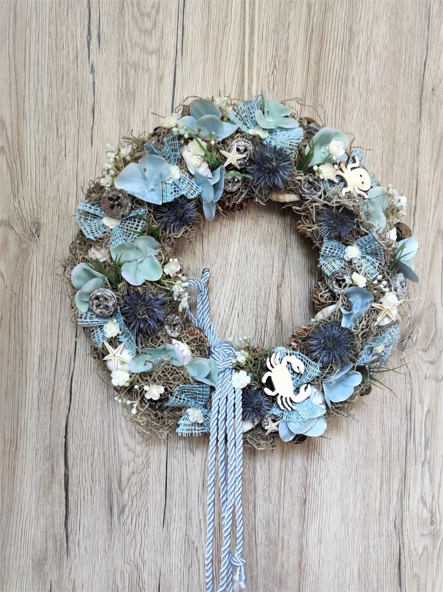 Mořský věnec s bodlákem