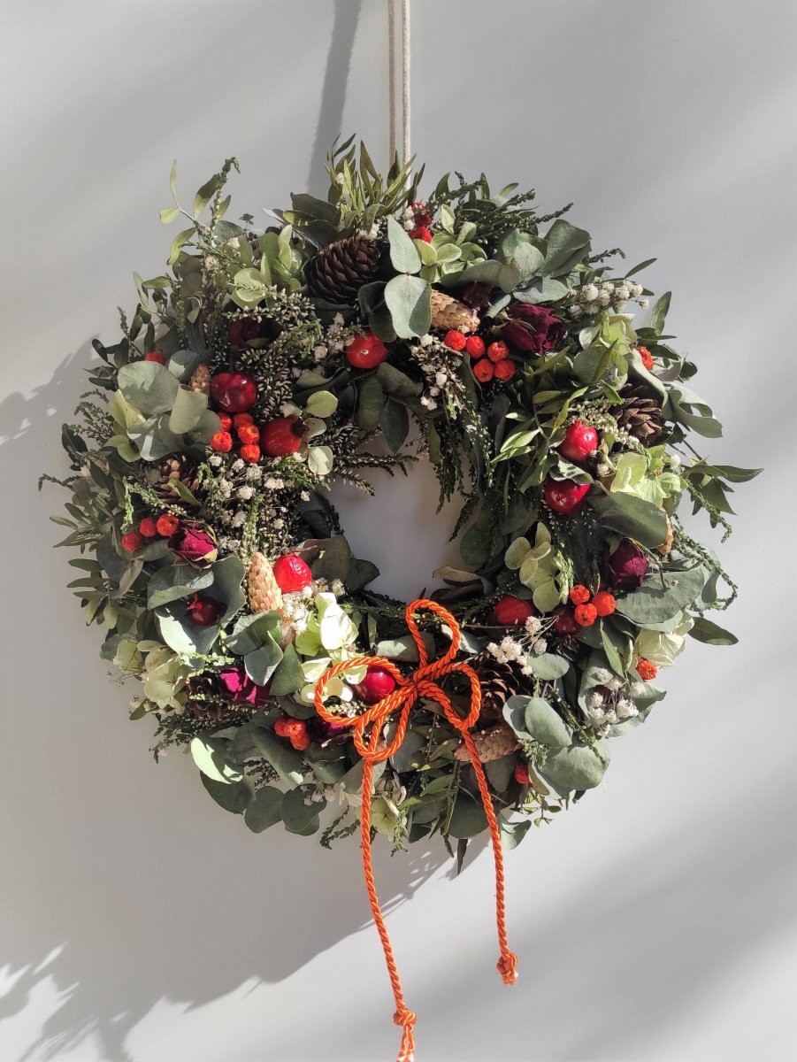 Přírodní eukalypt. věnec do vínovobílé