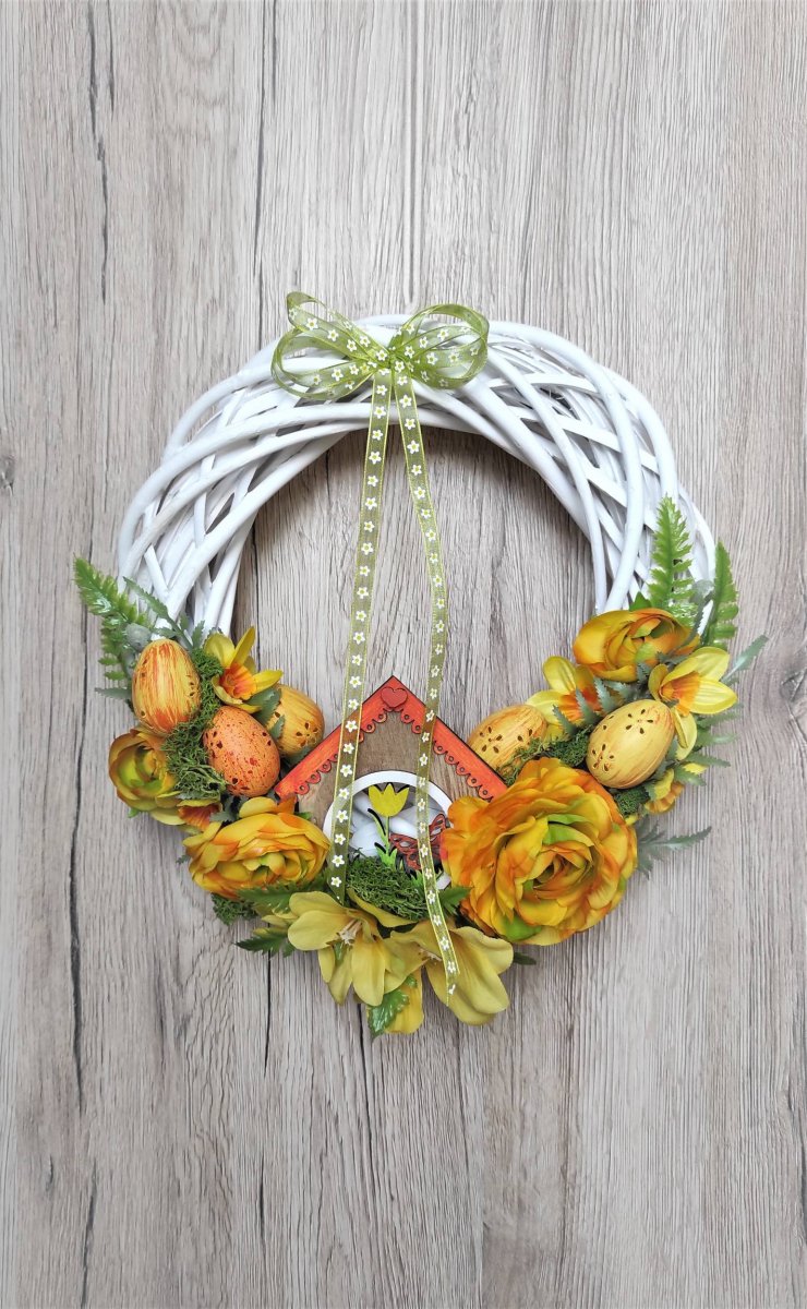Velikonoční věnec do žlutooranžové