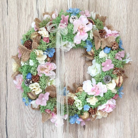Romantický pastelový věnec