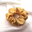 Zlatá scrunchie