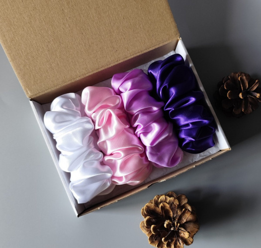 Dárková sada - 4 scrunchies L ve fialové