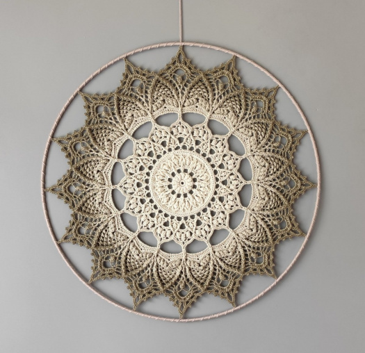 Mandala Khaki hvězda - průměr 45 cm
