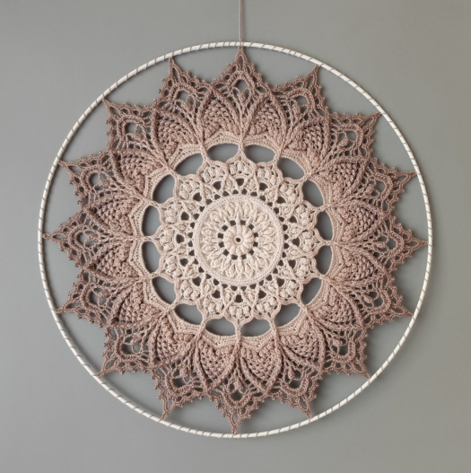 Mandala Béžová hvězda - průměr 45 cm