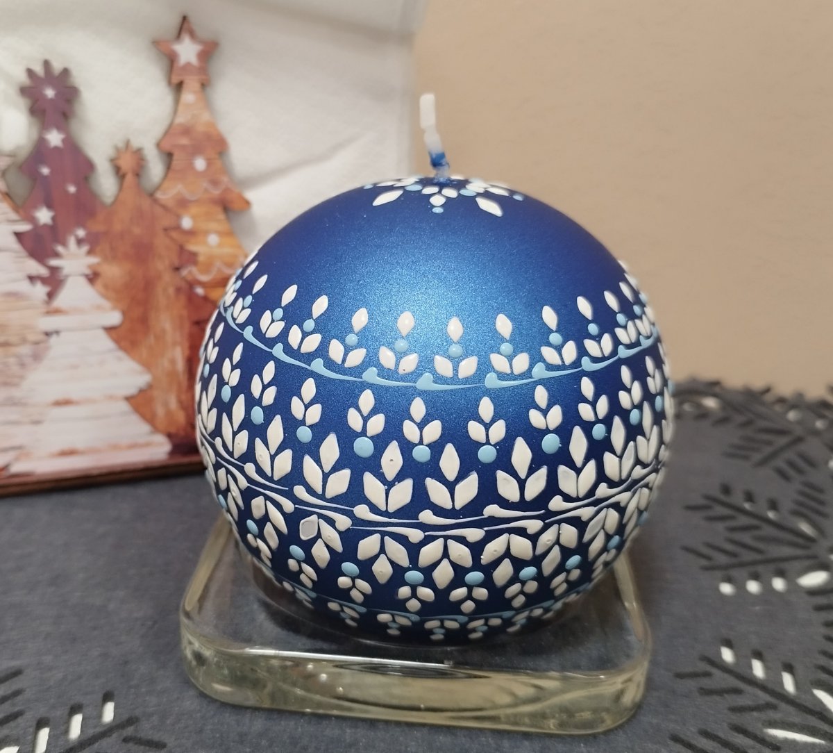 Svíčka ručně zdobená