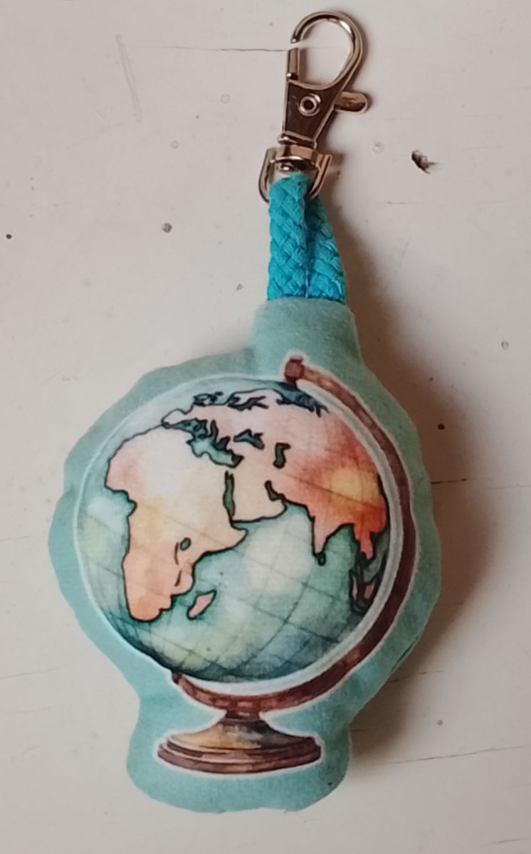 Přívěsek globus 